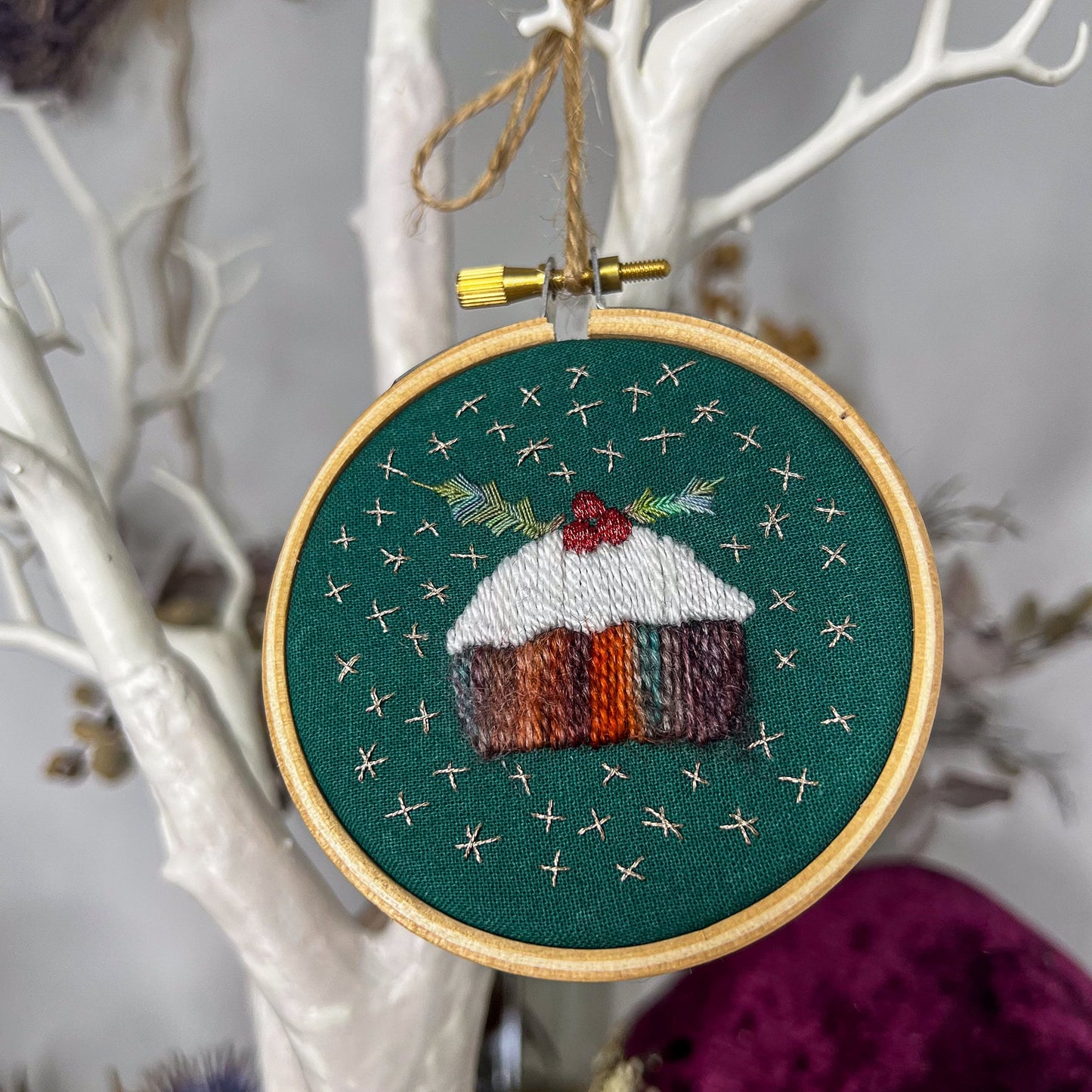 Christmas pudding embroidered hoop
