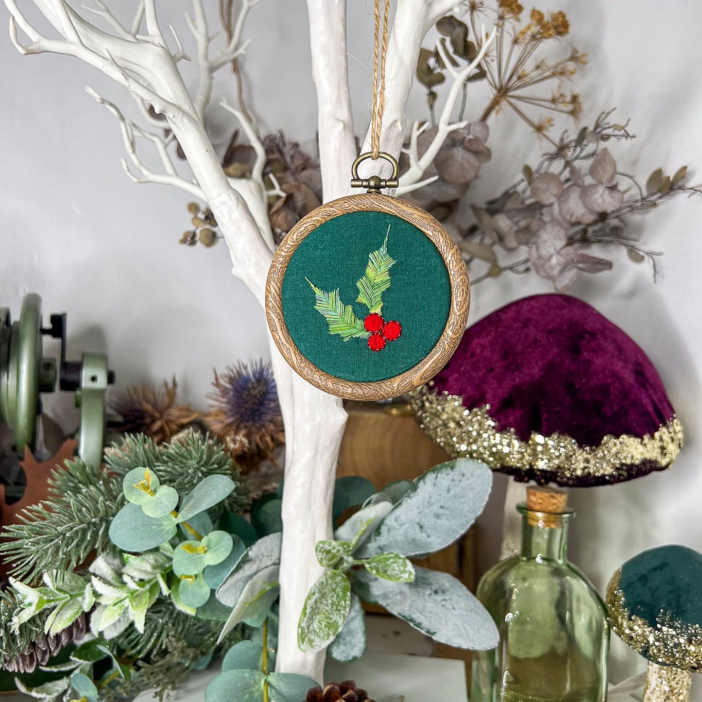 Christmas holly embroidered hoop